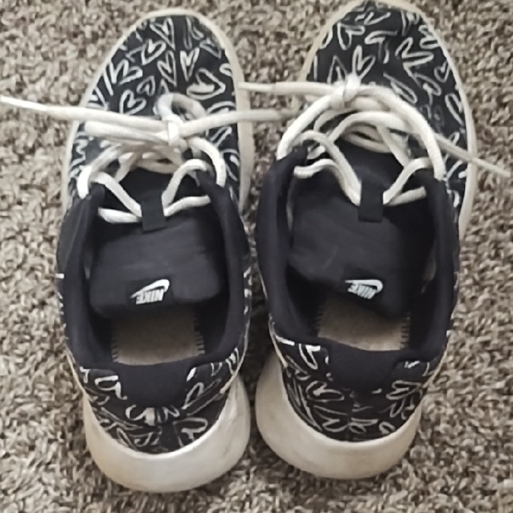Nike Black and White Artistic Sneakers